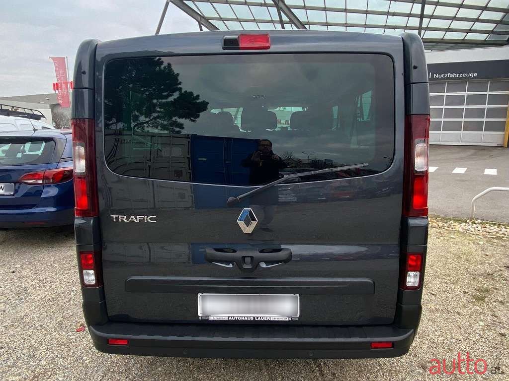 2023' Renault Trafic photo #5