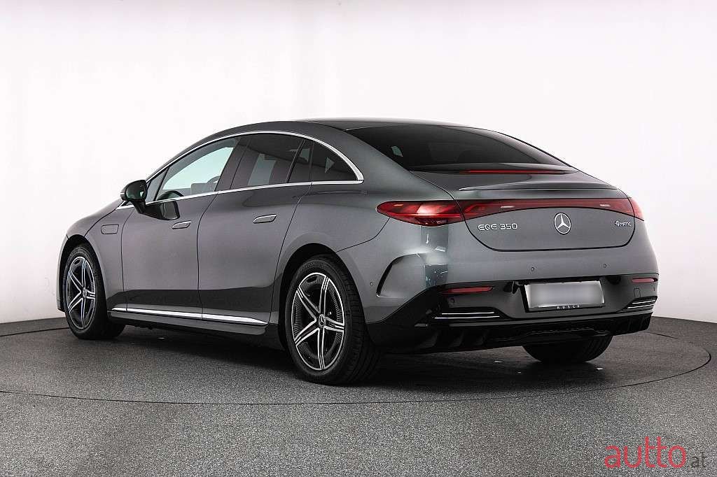 2023' Mercedes-Benz EQE photo #3