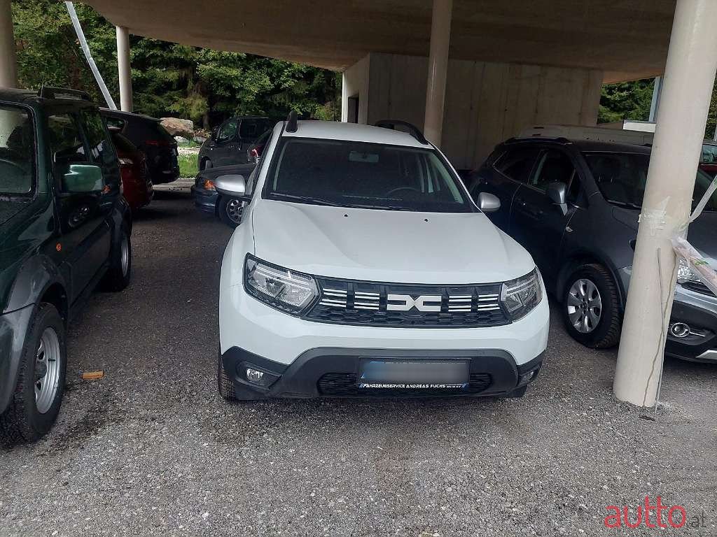 2023' Dacia Duster photo #1