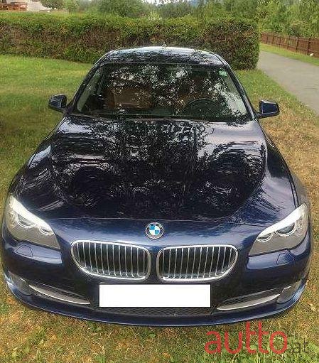 2012' BMW 5Er-Reihe photo #4