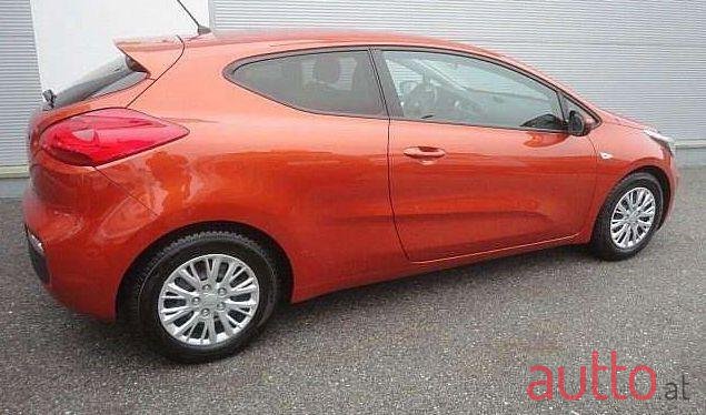 2015' Kia Ceed photo #1