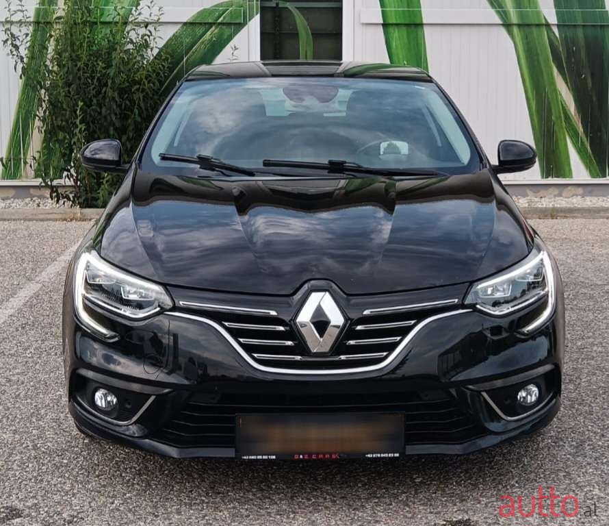 2017' Renault Megane photo #3