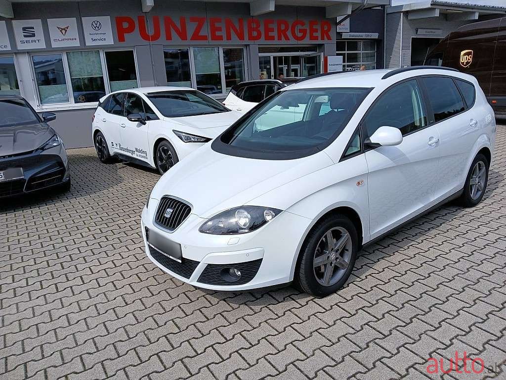 2015' SEAT Altea XL photo #3