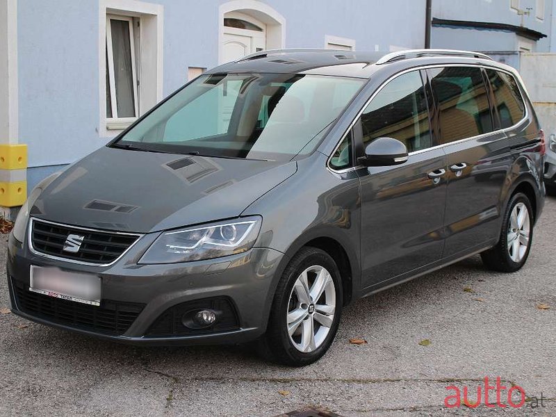 2017' SEAT Alhambra photo #2