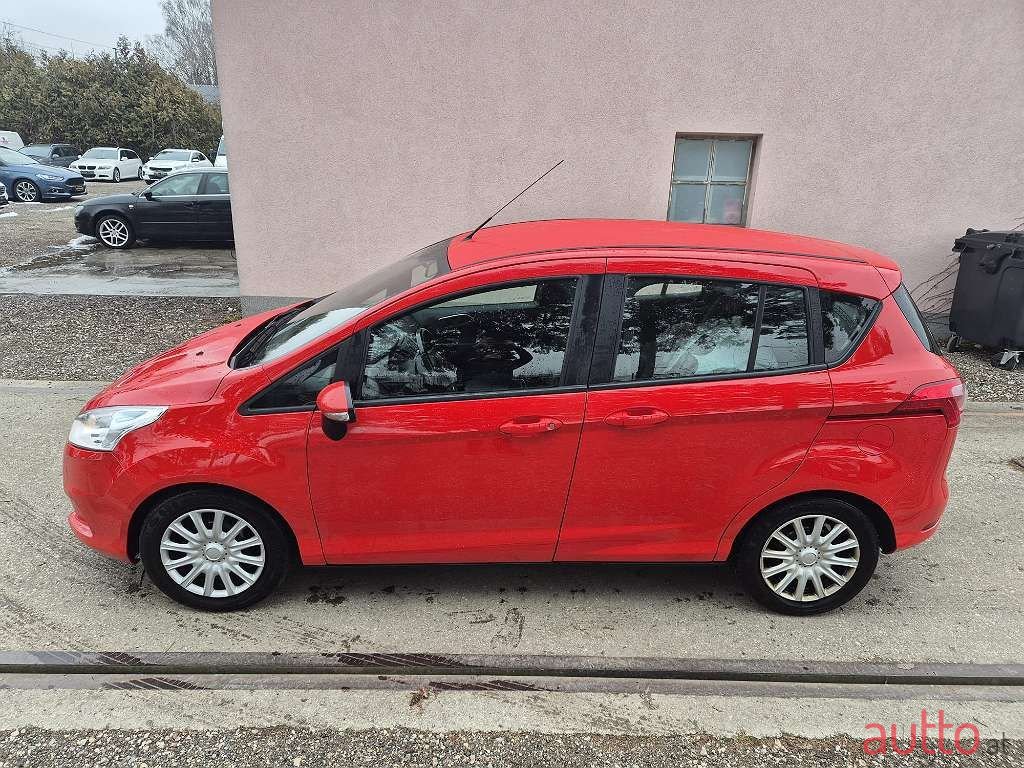2015' Ford B-MAX photo #6