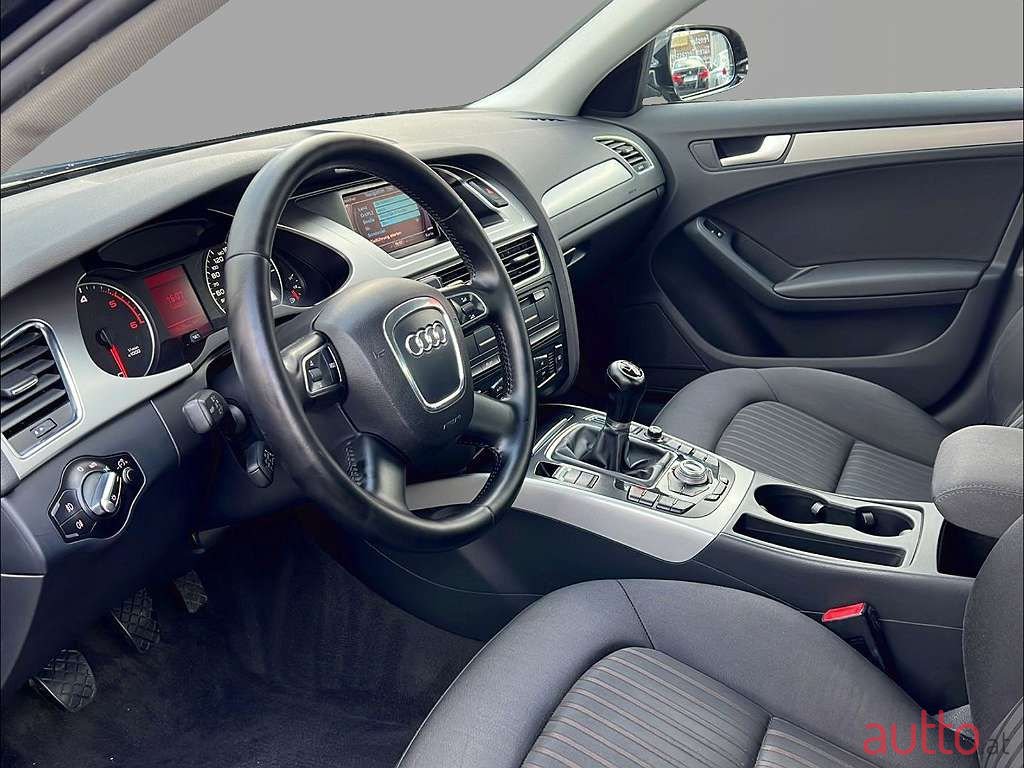 2012' Audi A4 photo #4