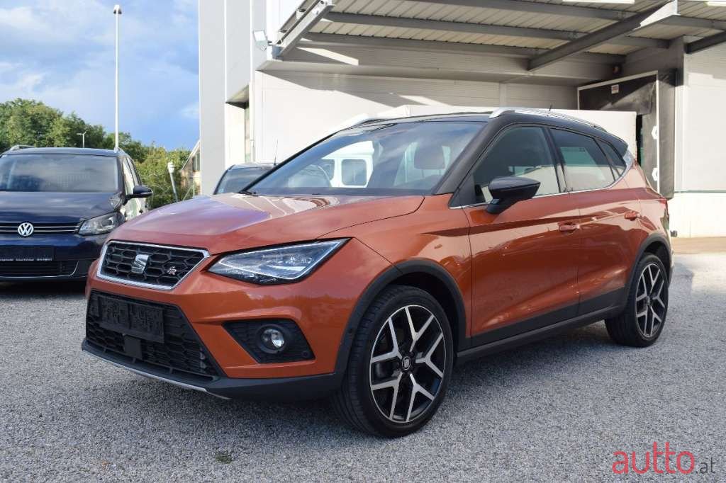 2019' SEAT Arona photo #2