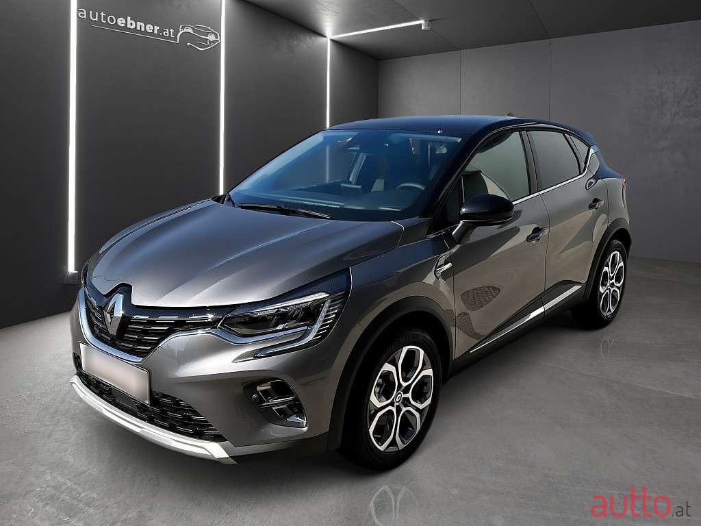2023' Renault Captur photo #1