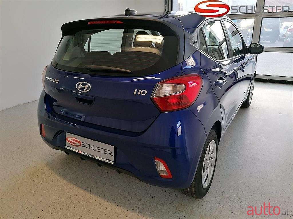 2022' Hyundai i10 photo #5