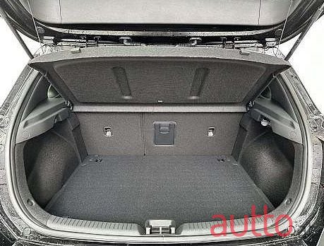 2023' Hyundai i30 photo #4