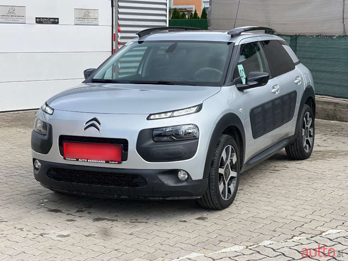 2015' Citroen C4 Cactus photo #1