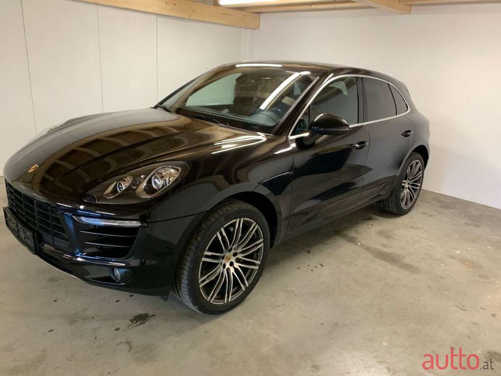 2014' Porsche Macan photo #2
