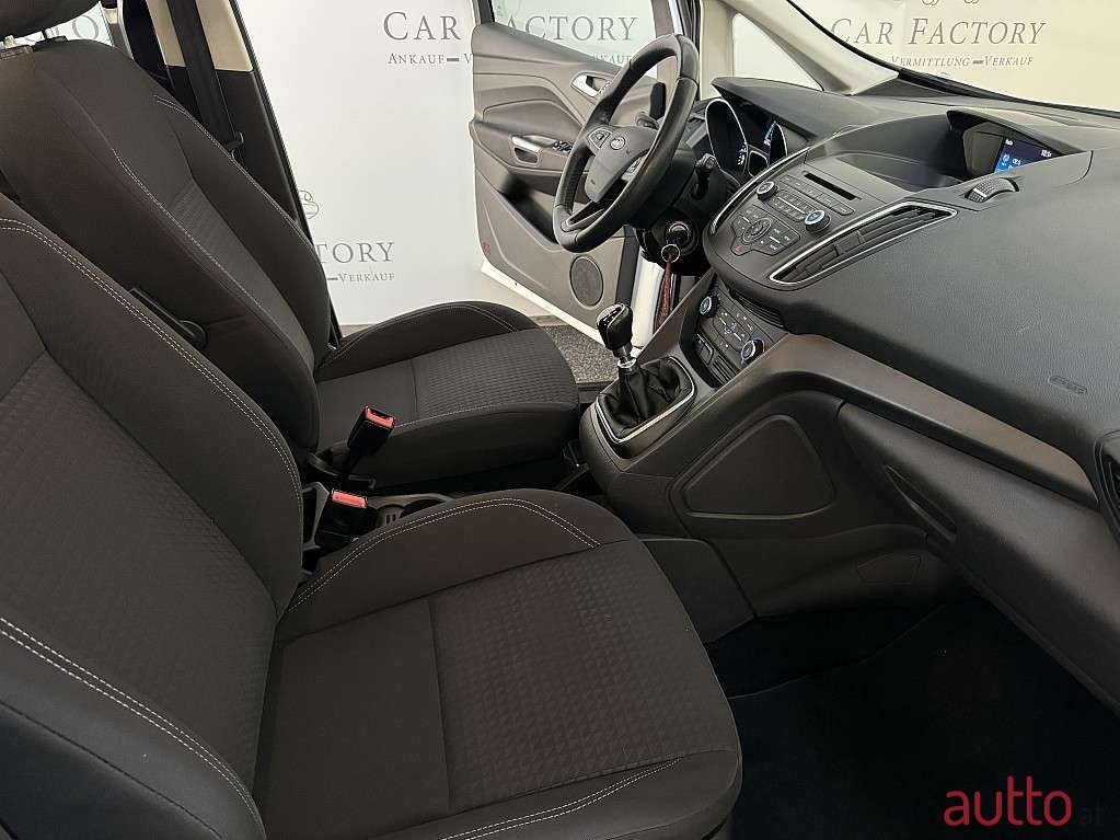 2016' Ford C-MAX photo #4