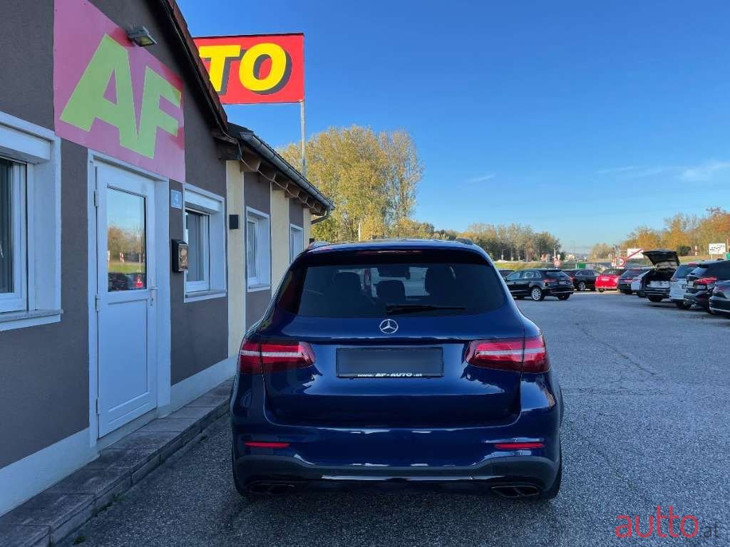 2017' Mercedes-Benz Glc-Klasse photo #6