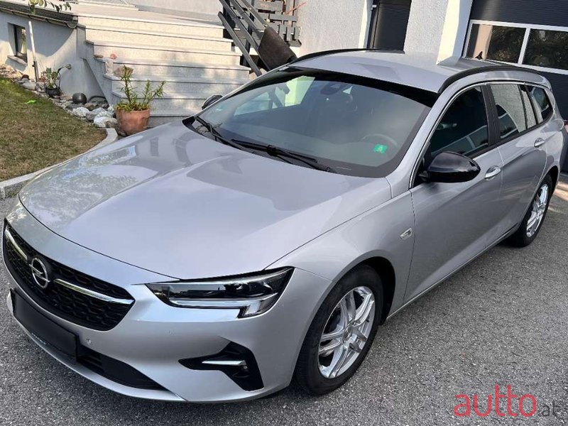 2021' Opel Insignia photo #2