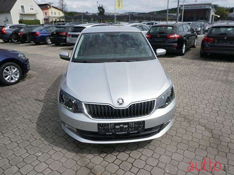 2018' Skoda Fabia photo #1