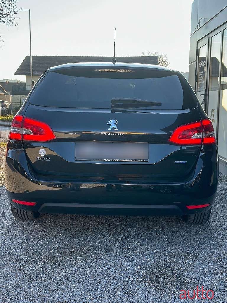 2016' Peugeot 308 photo #4
