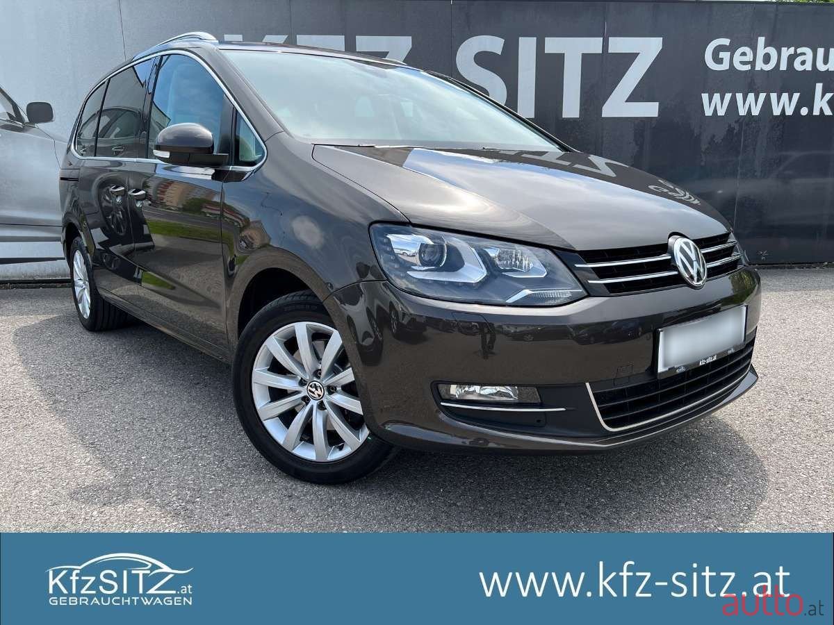 2019' Volkswagen Sharan photo #1