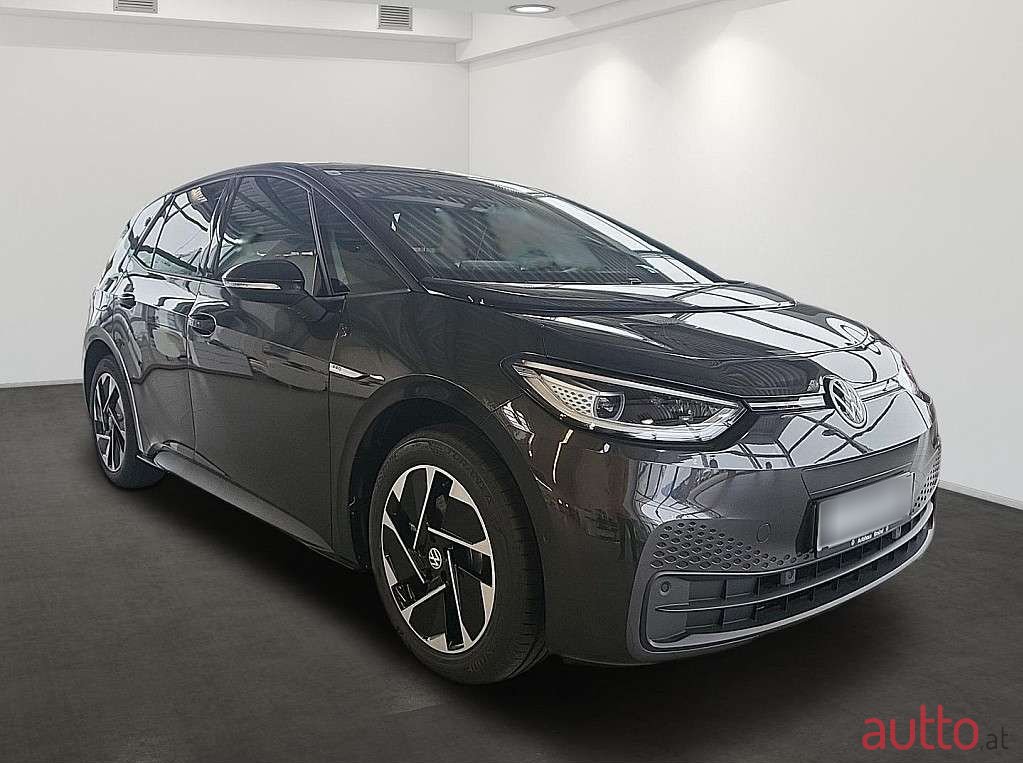 2022' Volkswagen ID.3 photo #2