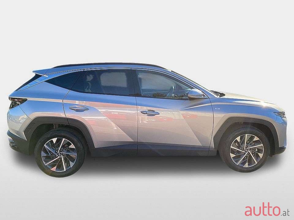 2022' Hyundai Tucson photo #3