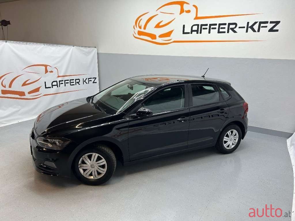 2018' Volkswagen Polo photo #2