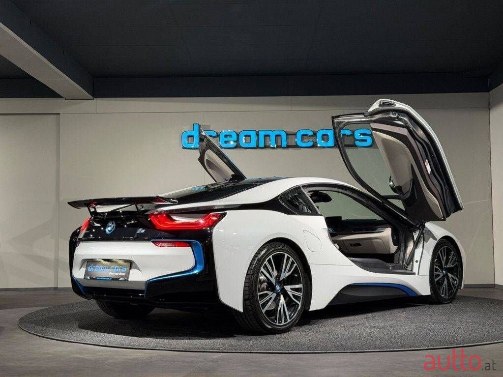 2015' BMW i8 photo #1