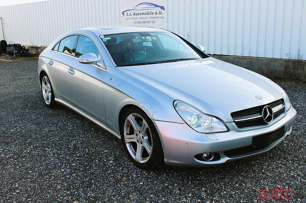2005' Mercedes-Benz Cls-Klasse photo #3