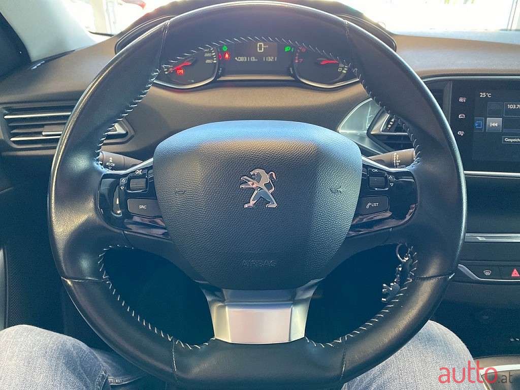 2016' Peugeot 308 photo #5