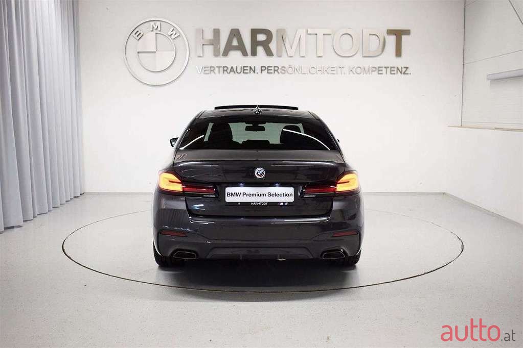 2022' BMW 5Er-Reihe photo #3