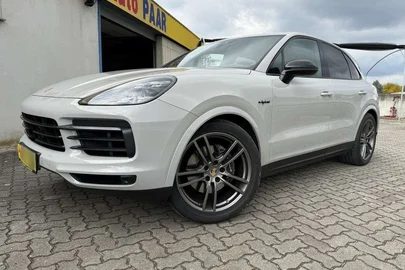 2021' Porsche Cayenne