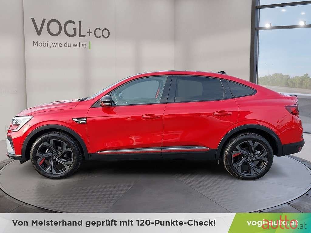 2022' Renault Arkana photo #2