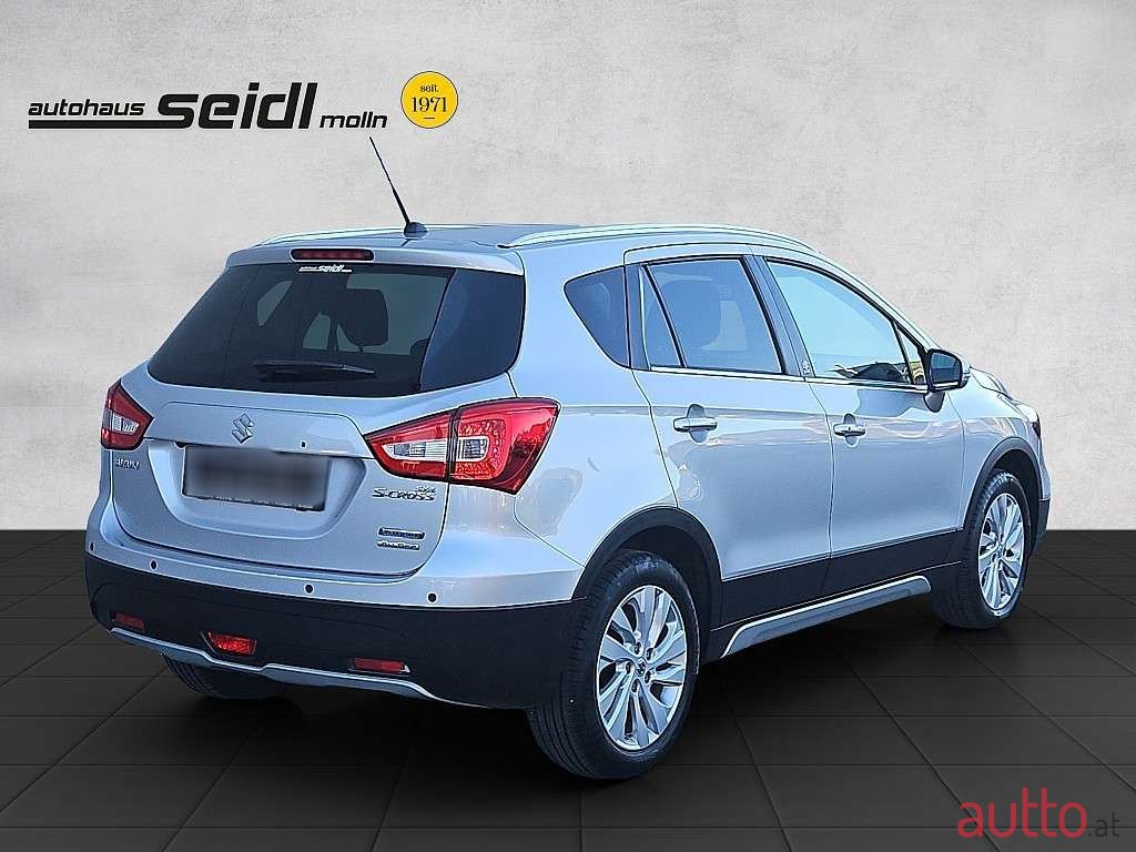 2021' Suzuki SX4 photo #5