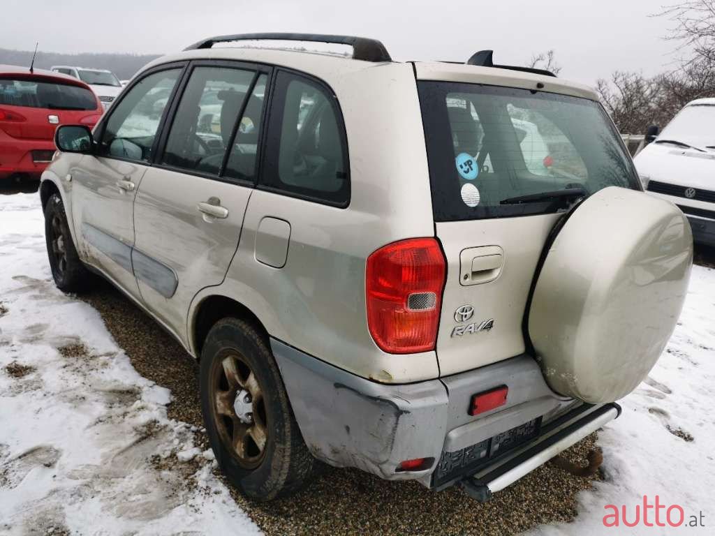 2003' Toyota RAV4 photo #5