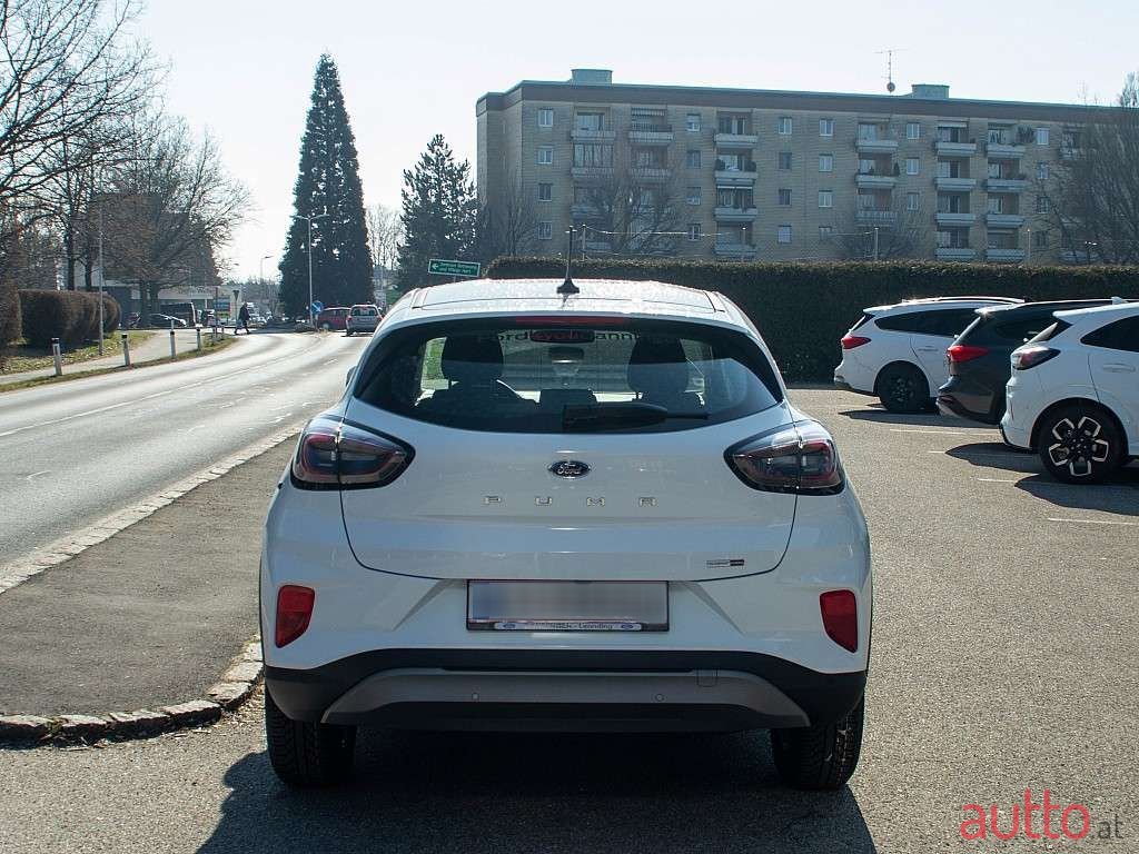 2020' Ford Puma photo #5