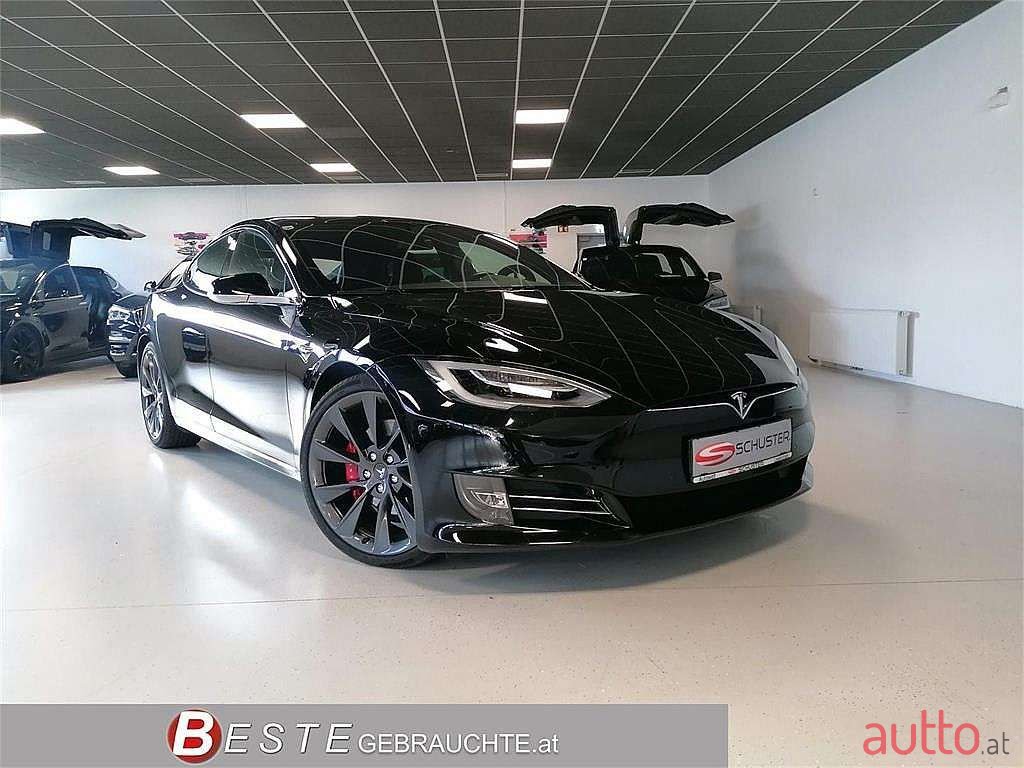 2019' Tesla Model S photo #2
