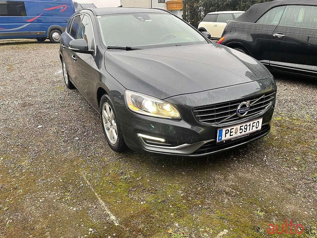 2014' Volvo V60 photo #2