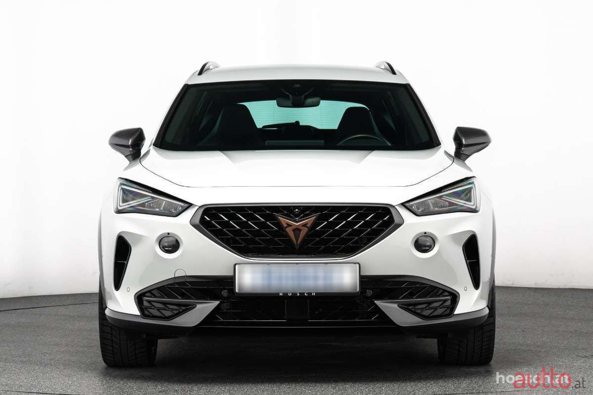 2023' Cupra Formentor photo #2
