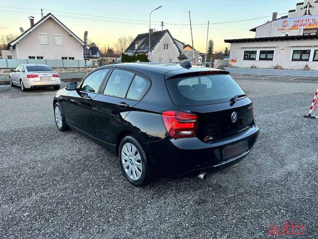 2012' BMW 1Er-Reihe photo #6