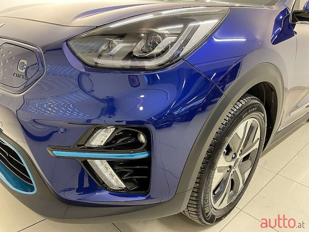 2022' Kia Niro photo #5