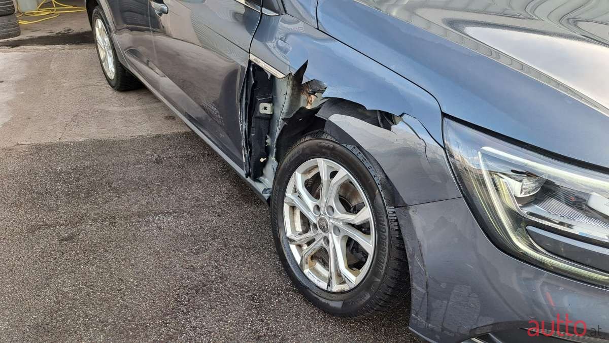 2018' Renault Megane photo #6