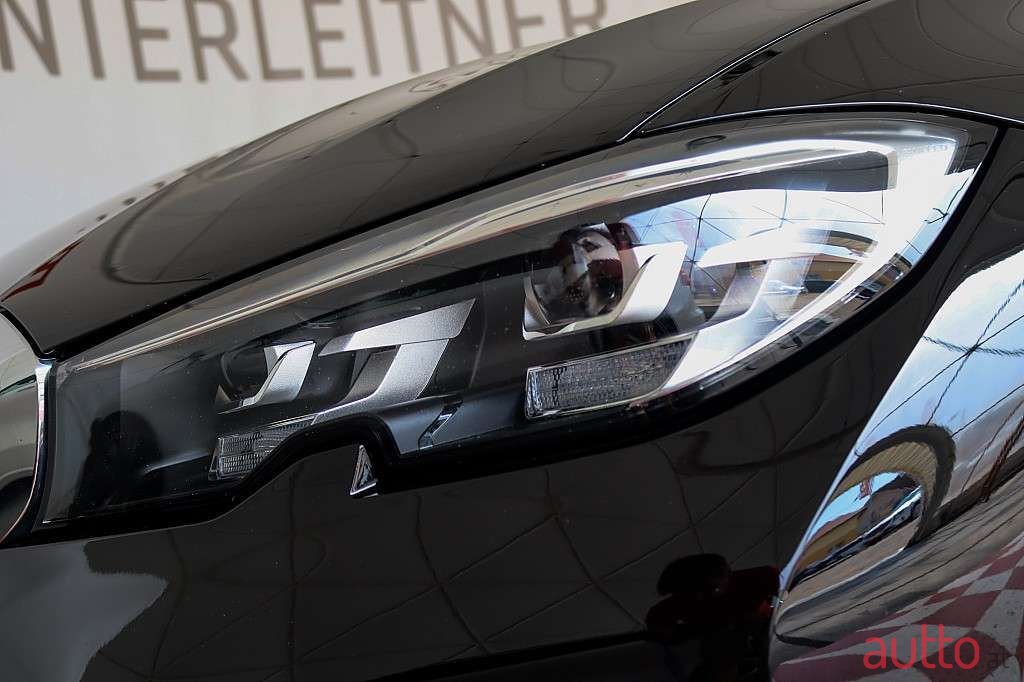 2021' BMW 3Er-Reihe photo #4