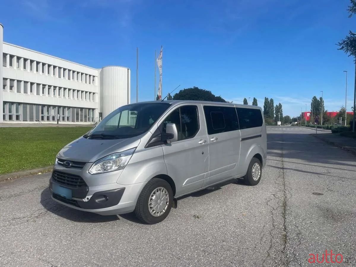 2014' Ford Tourneo photo #2