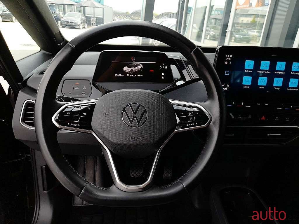 2021' Volkswagen ID.3 photo #5
