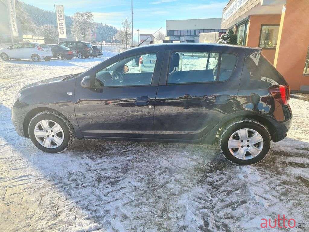 2018' Dacia Sandero photo #2