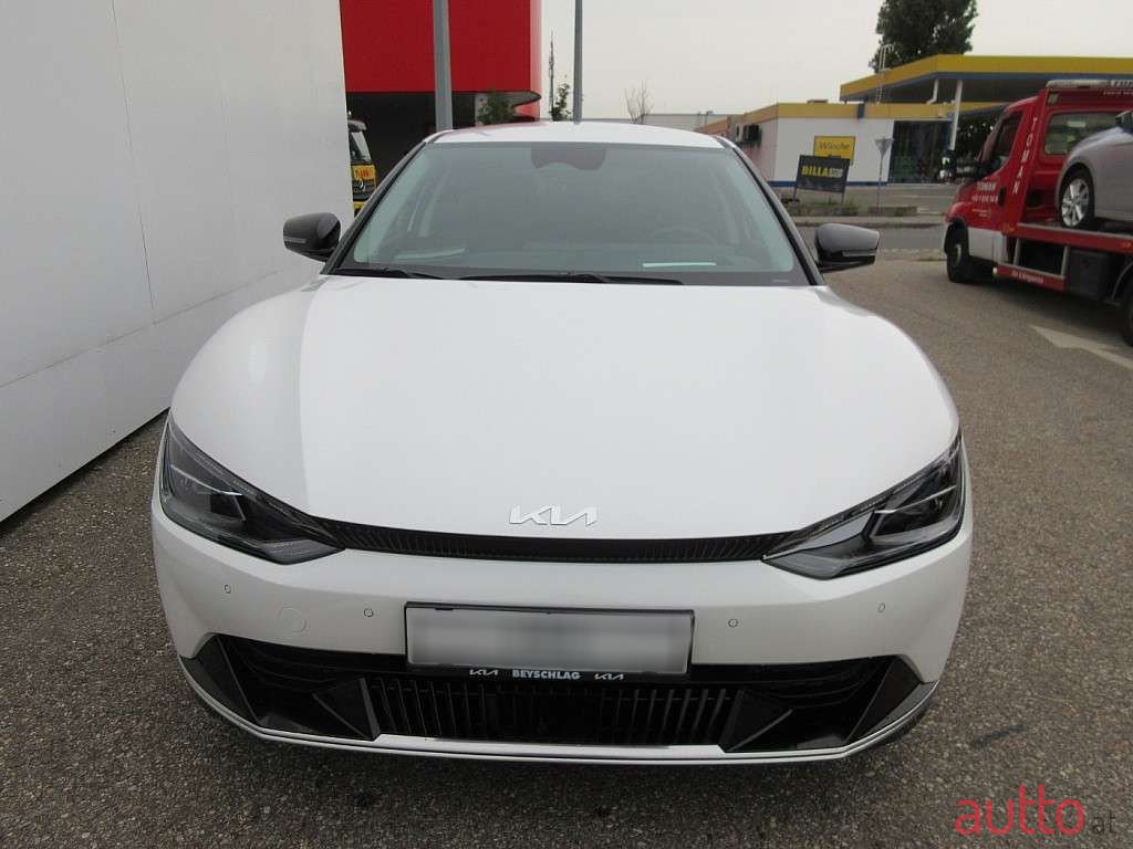 2023' Kia EV6 photo #3