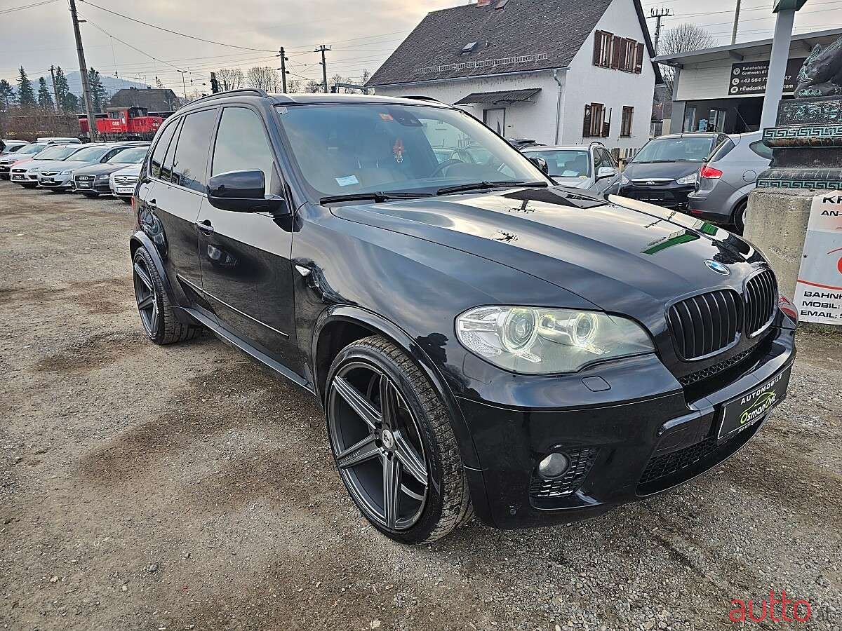2011' BMW X5 photo #5