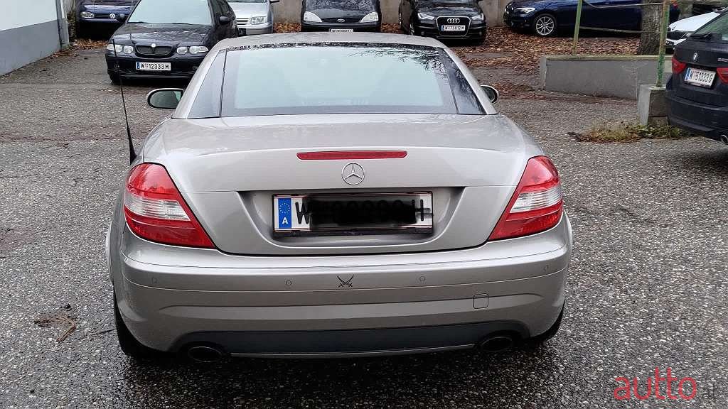 2004' Mercedes-Benz Slk-Klasse photo #4