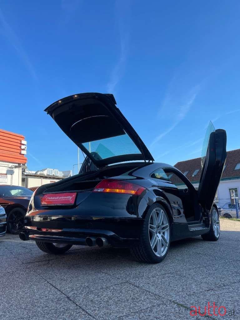 2007' Audi TT photo #2