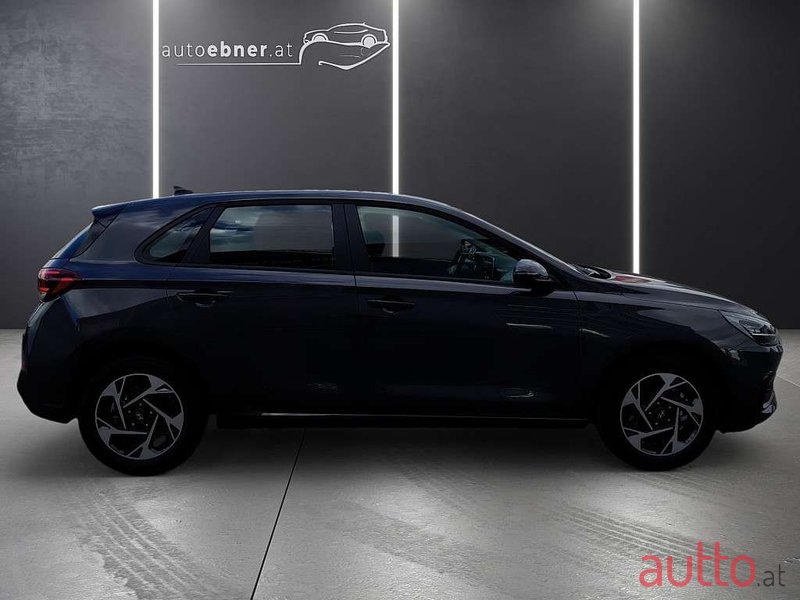 2024' Hyundai i30 photo #4