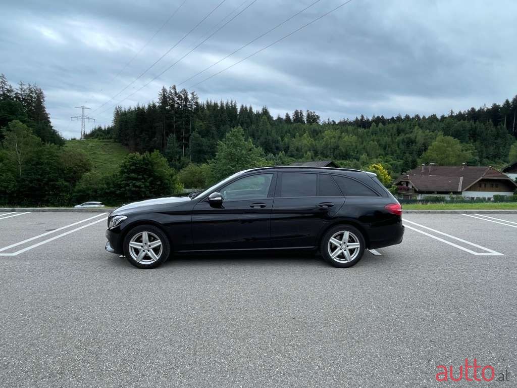 2015' Mercedes-Benz C-Klasse photo #1